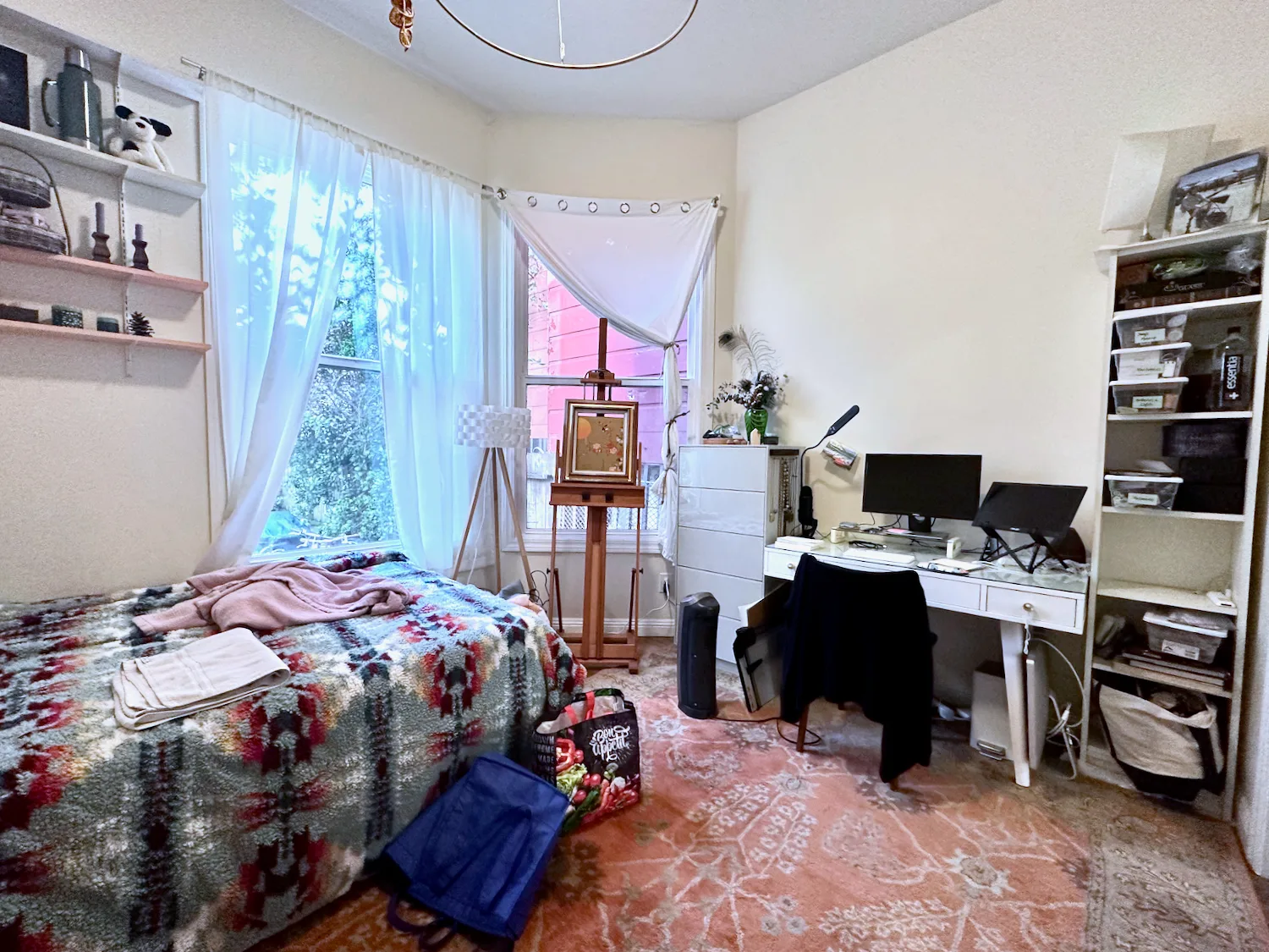 “Little Sun” bedroom